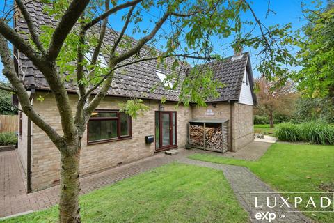 4 bedroom detached house for sale, Honey Tye, Colchester CO6