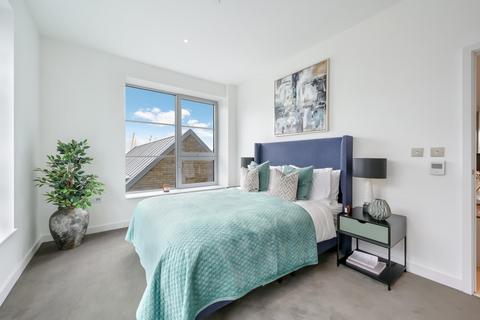 3 bedroom apartment for sale, Douglass Tower, Goodluck Hope Walk, London, E14