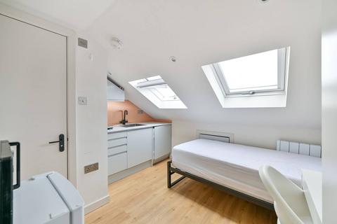 undefined, Clarence Villas, Kingston, Kingston upon Thames, KT1