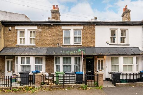 undefined, Station Road, Kingston, Kingston upon Thames, KT2