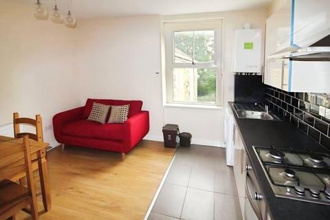 2 bedroom flat to rent, Richmond Road, Cardiff, CF24