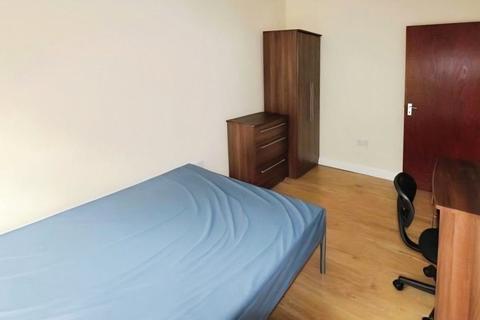2 bedroom flat to rent, Richmond Road, Cardiff, CF24