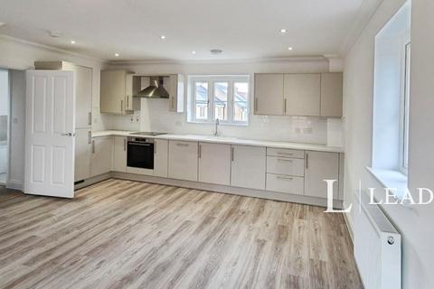 2 bedroom flat to rent, Cricket Lane, NR34