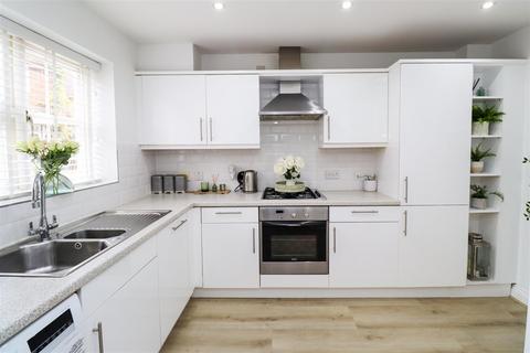 undefined, Lower Mount Street, Fleet GU51