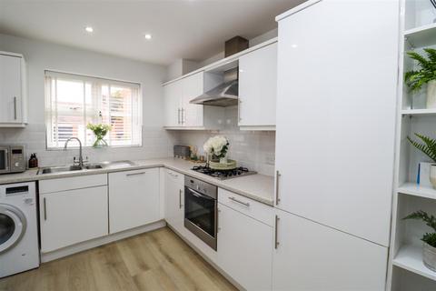 undefined, Lower Mount Street, Fleet GU51