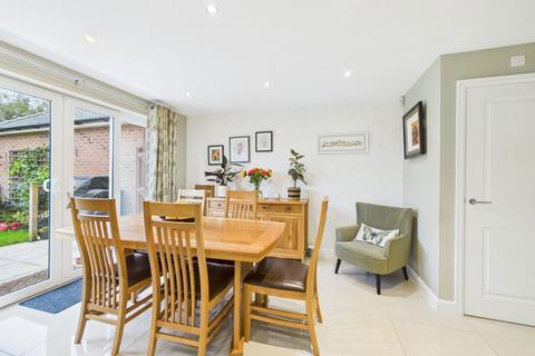 4 bedroom detached house for sale, Stone Mason Crescent, Ormskirk L39 2BN