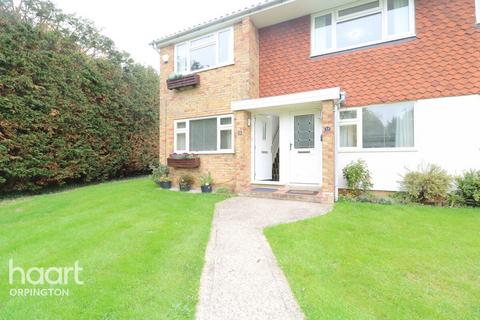 2 bedroom maisonette for sale, Clifton Close, Orpington