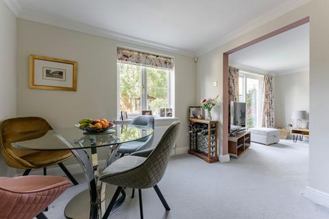 4 bedroom detached house for sale, Admirals Garden, Hingham