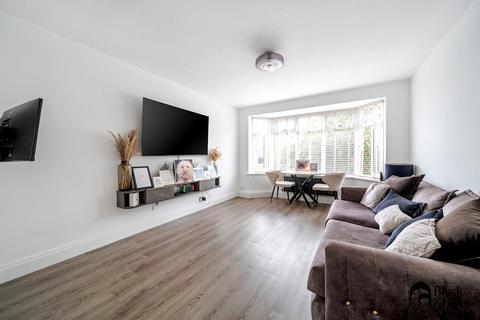 2 bedroom maisonette for sale, Chamberlain Crescent, West Wickham, BR4