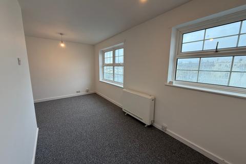 Studio to rent, Norfolk Square, Brighton BN1