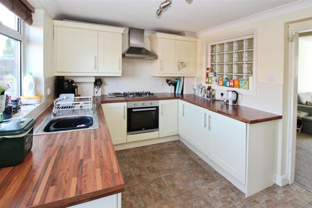 Fitted Kitchen
