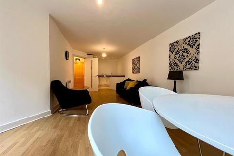 1 bedroom apartment to rent, I-Land, 41 Essex Street