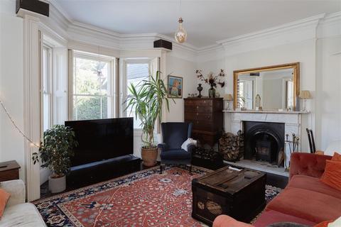 Horsham Road, Dorking