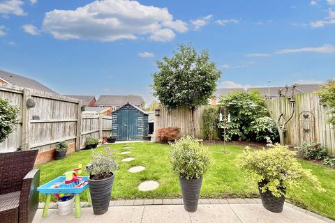 3 bedroom semi-detached house for sale, Well Close, Shavington, CW2