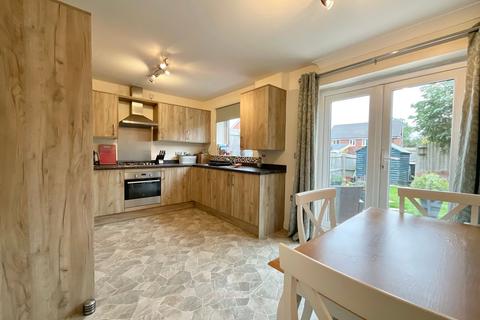 3 bedroom semi-detached house for sale, Well Close, Shavington, CW2