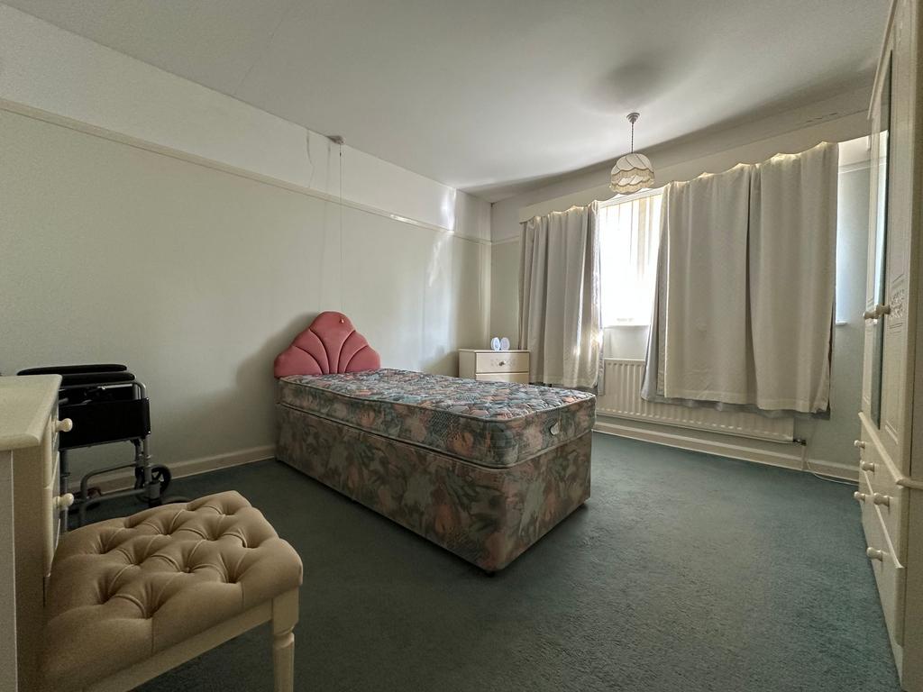 Front Bedroom