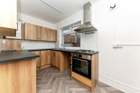 5 bedroom semi-detached house for sale, Second Avenue, Grimsby DN33