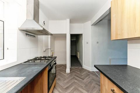 5 bedroom semi-detached house for sale, Second Avenue, Grimsby DN33