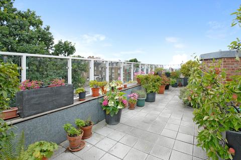1 bedroom flat for sale, Holland Park Avenue, London, W11