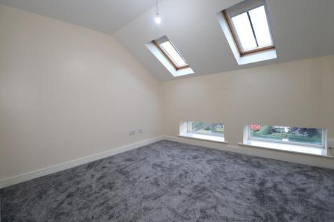 1 bedroom flat for sale, Upper Town Street, Bramley, Leeds, West Yorkshire, LS13