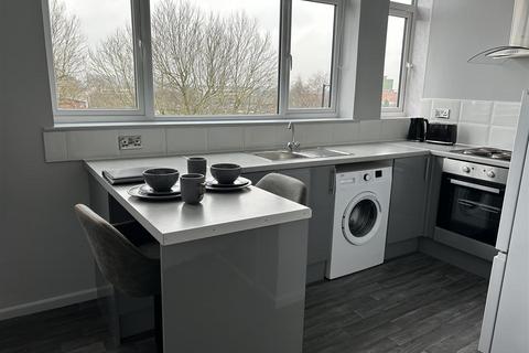 2 bedroom apartment to rent, Holloway Head, Birmingham B1