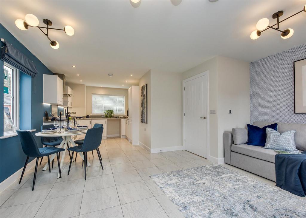28 Cobham Close-04.jpg