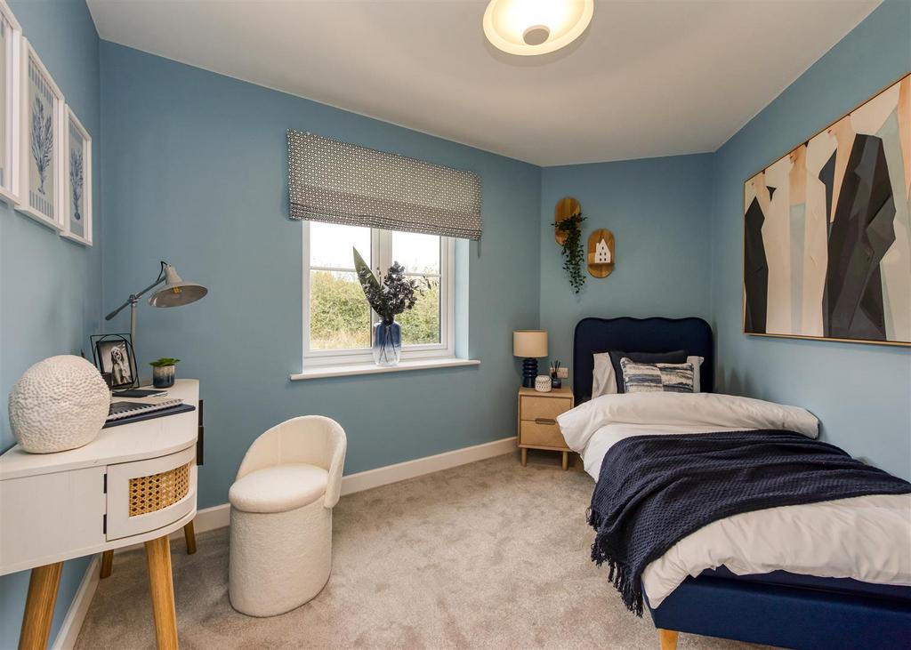 28 Cobham Close-12.jpg
