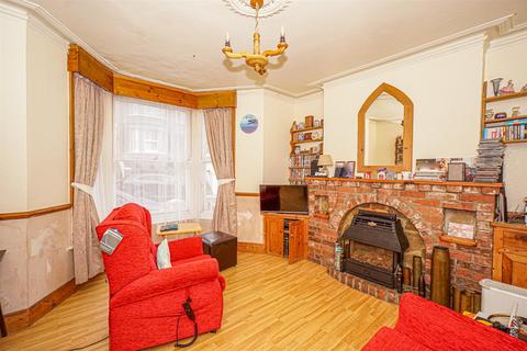 4 bedroom terraced house for sale, Emmanuel Road, Hastings