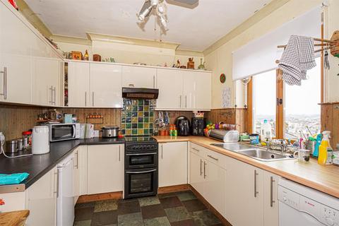 4 bedroom terraced house for sale, Emmanuel Road, Hastings