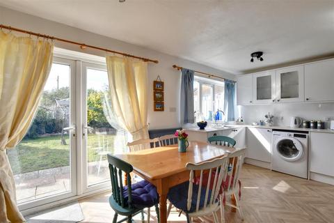 3 bedroom semi-detached house for sale, Denham Way, Camber, Rye