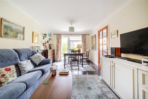 2 bedroom apartment for sale, Buckingham Close, Ealing