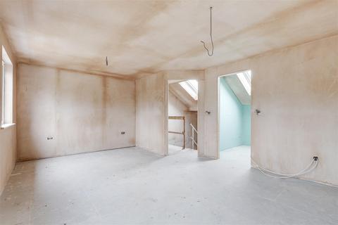 4 bedroom detached house for sale, Marlborough Road, Woodthorpe NG5