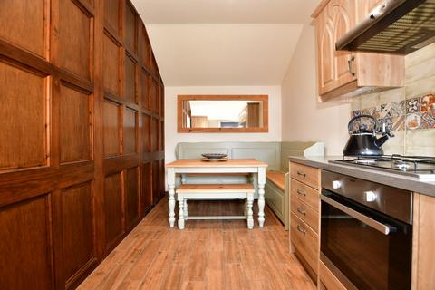 2 bedroom apartment to rent, Joss Gap Road, Broadstairs CT10