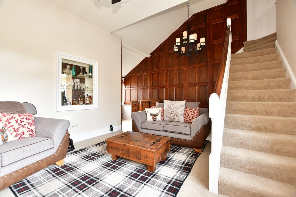 Kingsgate castle ...