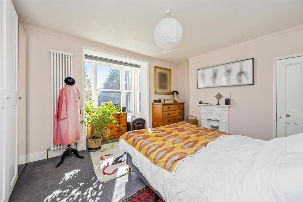 Ambrose Place, 4 4a-018.JPG