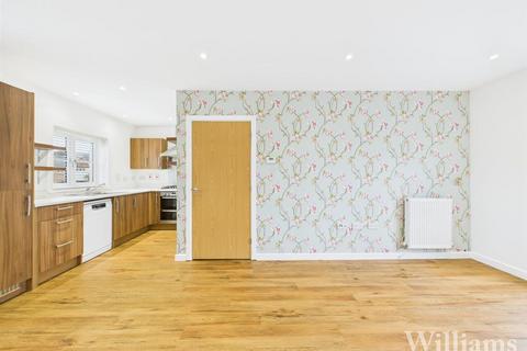 undefined, Avalon Street, Aylesbury HP18
