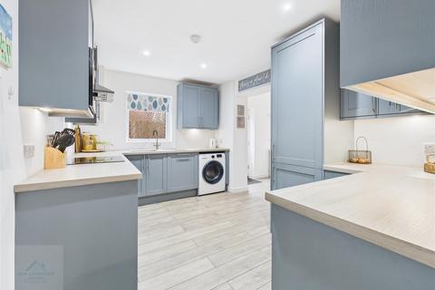 undefined, Four Bed Detached Property on Moss Lane, Cuddington, Northwich