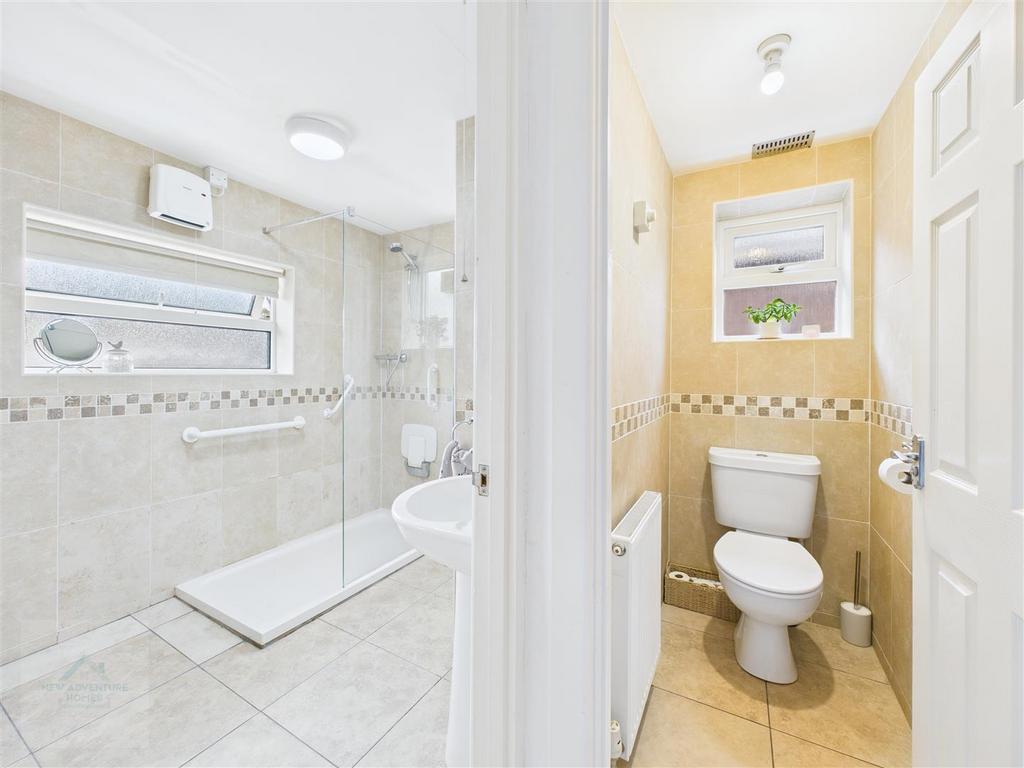 Family Bathroom