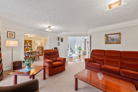 undefined, Manor Farm Close, Newark NG23