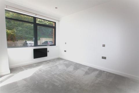 2 bedroom apartment for sale, Deepdene Avenue, Dorking