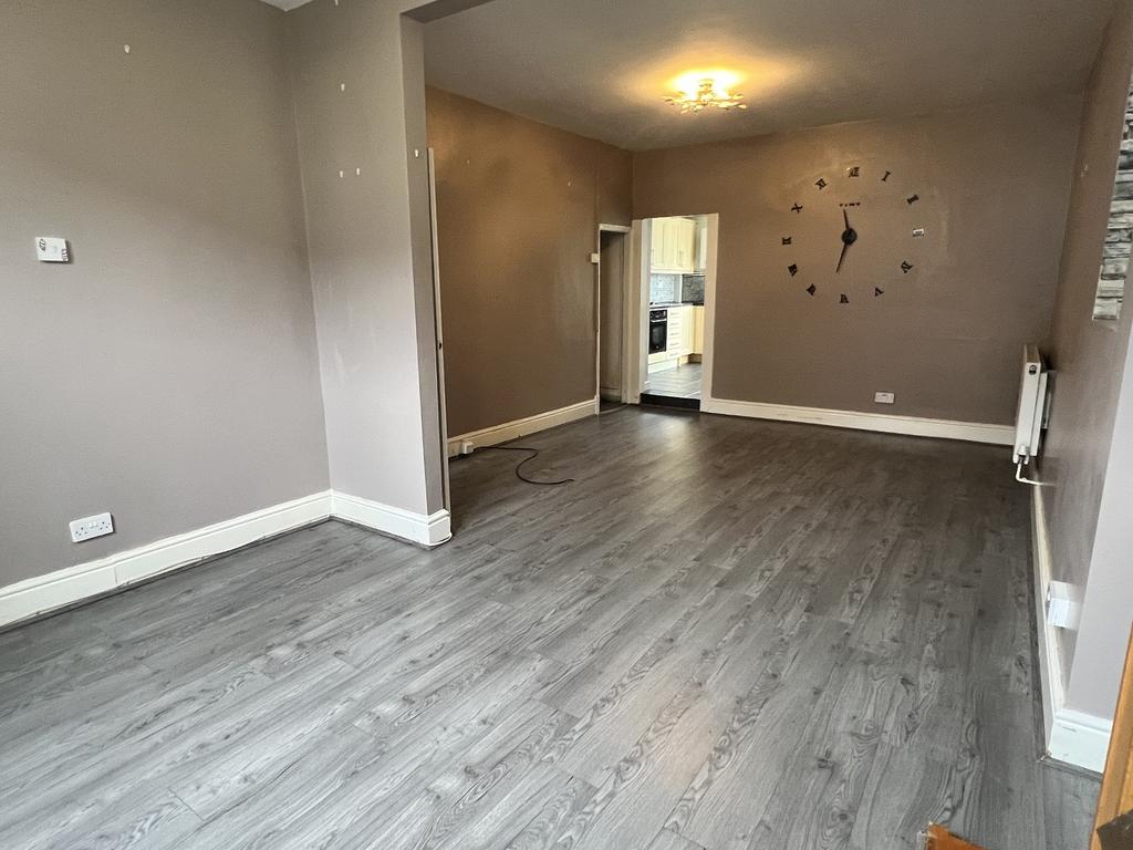Living/Dining Room