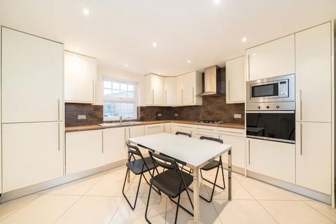 2 bedroom flat to rent, Hartfield Road, London SW19