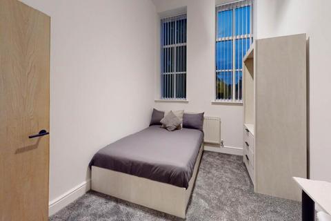 3 bedroom flat to rent, Durward Street, London E1