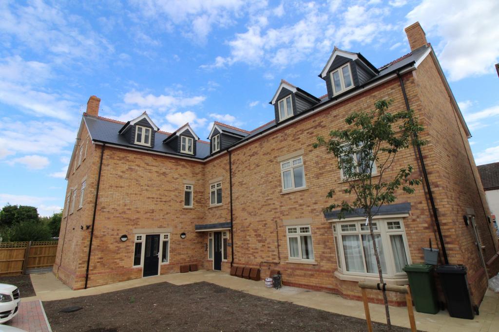 1 bedroom in a house share to rent