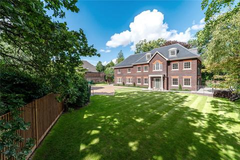 5 bedroom detached house for sale, Moor Park Gardens, Kingston Upon Thames