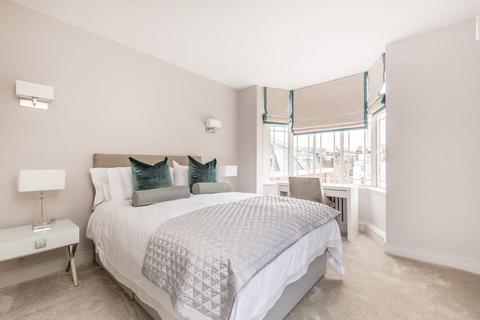 3 bedroom flat for sale, Queensway, Queensway, London, W2