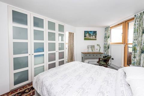 2 bedroom flat to rent, World's End Estate, Chelsea, London, SW10