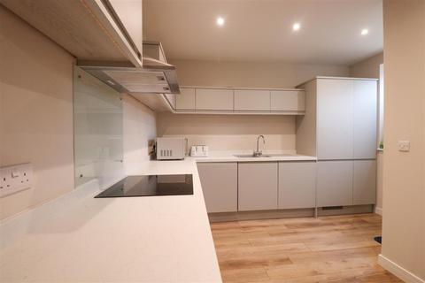 undefined, Alton Road, Odiham RG29