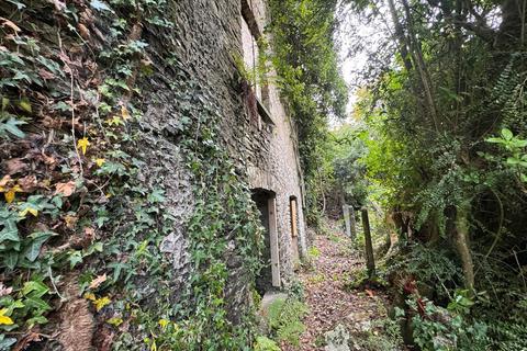 undefined, Caerphilly, CF83
