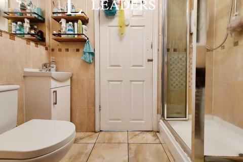 undefined, Princess Margaret Road, East Tilbury, RM18